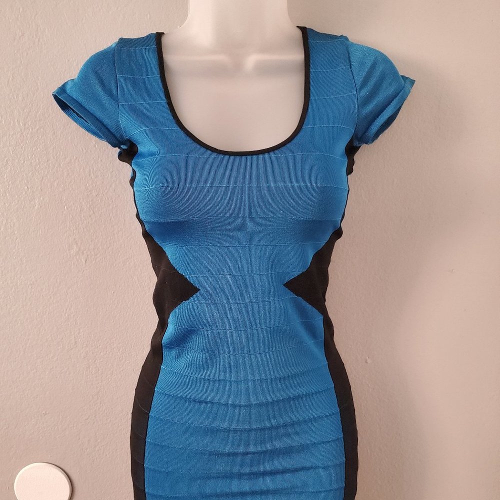 BEBE Bodycon Dress Blue/Black Size M/L